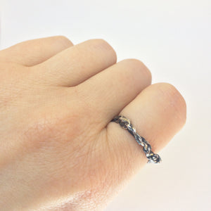 OXIDISED KNOT RING